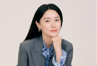 배우 이영애-쌍둥이 자녀, 굿네이버스에 5천100만원 기부
