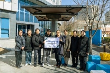 (주)넥스트테크, 인하공전에 스마트 그늘막 기증