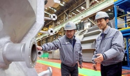 두산 박정원, 작년 보수 181억원…주가 상승으로 RSU 평가액↑