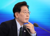 이재명, 당내 강경파 직격… 