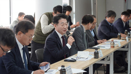 공장지붕 태양광 보급 속도낸다...첫 민관 간담회 개최