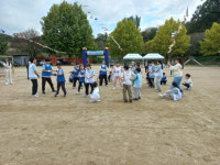 가족과 함께 웃음꽃 핀 성주 대가초등학교 운동회