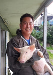 좋은 먹거리 생산 위해 정성을 다하겠습니다 / (사)대한한돈협회 허승락 성주지부장