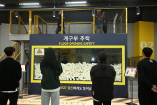 [현장르포] 롯데건설 안전체험관 Safety On을 가다