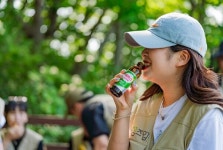 동아제약, 섬마을 봉사단체 섬즈업에 박카스, 오쏘몰 제품 기부.. 환경 보호 활동을 힘껏, 마음껏!