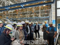 “한국 열차 안전 노하우 궁금해요”… 수도권철도차량정비단 찾은 해외 인사들