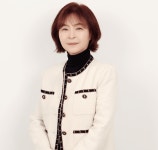 [뷰티칼럼 11호]메이크업 국가자격증...실기중심 교육 체계로 전환