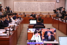 [포토] 정성호 법무부 장관 후보자 인사청문회
