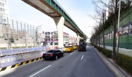 출근 시간에 웬 도로공사?…종합운동장 일대 교통마비 발생