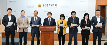 민주시민교육조례 관련 활동 전무…이제와 반대하는 것 설득력 없어