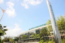 울산대학교 아산스포츠센터 4년만에 새단장