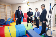 박천동 울산 북구청장, 개관 앞둔 장애인복지관 점검