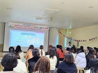 텃밭 채소로 담근 김장 나누고 친환경 분리 수거함 제작도