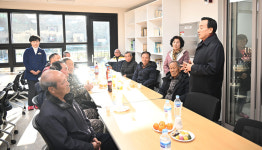 박천동 울산 북구청장, 가대경로당 신년인사