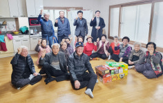 울산 남구 옥동 경로당 신년 인사