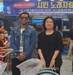 밀양아리랑시장 주말 장터 시민 노래자랑으로 떠들썩