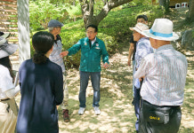 안수일 울산시의원, 남산 솔마루길 노후 시설물 점검