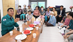 김두겸 울산시장, 폭염대비 경로당 무더위 쉼터 방문