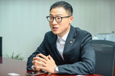 울산 김상욱 16억 윤종오 4억