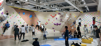 울산 동구 꽃바위체육센터 클라이밍장 어린이들에 인기
