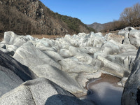 1억여 년 전의 속살 위를 걷다