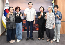 박천동 울산 북구청장, 전몰군경미망인회 임원진과 간담