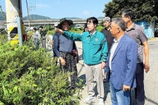 백현조 울산시의원, 신현교차로 민원 현장 방문