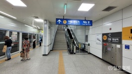 [生生환승] 환승역 된지  언제인데...안내표시 미흡한 이매역