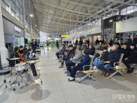 광명역서 성탄절 맞이 찾아가는 음악회