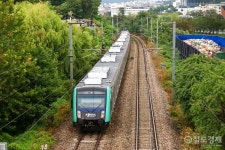 경춘선 증차분 전동차...배차간격 단축 [열차한컷]