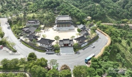 기가 막혔던 것이 뚫리고 마음이 편안한 곳, 산청 동의보감촌