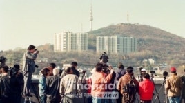 [역사속 오늘리뷰] 11월 20일 남산외인아파트 철거
