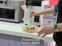 [현장] 디저트파크점 오픈한 CU, 성수동을 K-디저트 핫플로 만들다