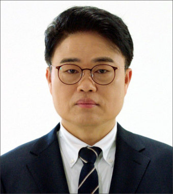 의사들 선택은 강경파 '임현택'...42대 의협회장 당선