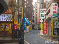 르포 | 대학병원 근처 썰렁해진 현장, 사람이 줄었어요