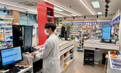 컴퓨터만 10대... 기록으로 기억하면 약국 경영 술술