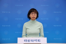 바퀴 달린 따듯한 약국, 산불 피해 지역 위로