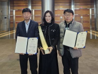 제뉴원사이언스, 제62회 무역의 날 1000만불 수출의 탑 수상