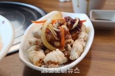 [안 기자의 1人1食] 버크셔K 흑돈과 한우 육수 짬뽕 맛은?…600짬뽕