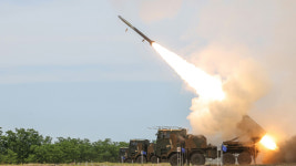 S. Korea stages live-fire drills involving Chunmoo multiple rocket launch systems