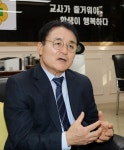 【인터뷰】원범상 양명여고 교장, 교사 자율권 · 학생의 교육 선택권 보장
