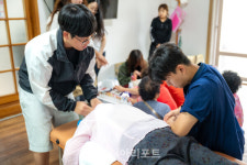 순천시 자원봉사센터, 황전면서 재능나눔 봉사활동...지역사회 활력 불어넣어