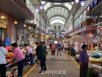 전남 영광군 영광터미널시장, 굴비와 모싯잎 송편으로 전통 맛 살린 현장