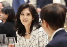 최태원, SK하이닉스 주식 48억원 규모 장내매수…책임경영 의지 표명