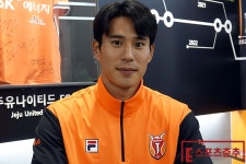 제주살이 7년 차 진성욱 1년 살기 로망? 사람 사는 곳 다 똑같습니다 [이근승의 킥앤러시]