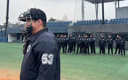 KBO 총재와 CPBL 총재, 피치클락과 ABS 협력 강화 합의
