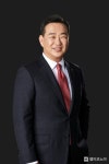 롯데쇼핑 “유통업계 최초 중간배당, 주주가치 제고”