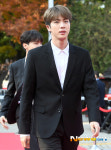 방탄소년단 진 ‘월드투어 마치고 금의환향 레드카펫’[포토엔HD] 