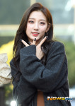 러블리즈 예인 ‘포즈 부자~’[포토엔HD] 