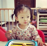 조정치♥정인 딸 조은, 아빠 똑닮은 역대급 귀요미[SNS★컷]